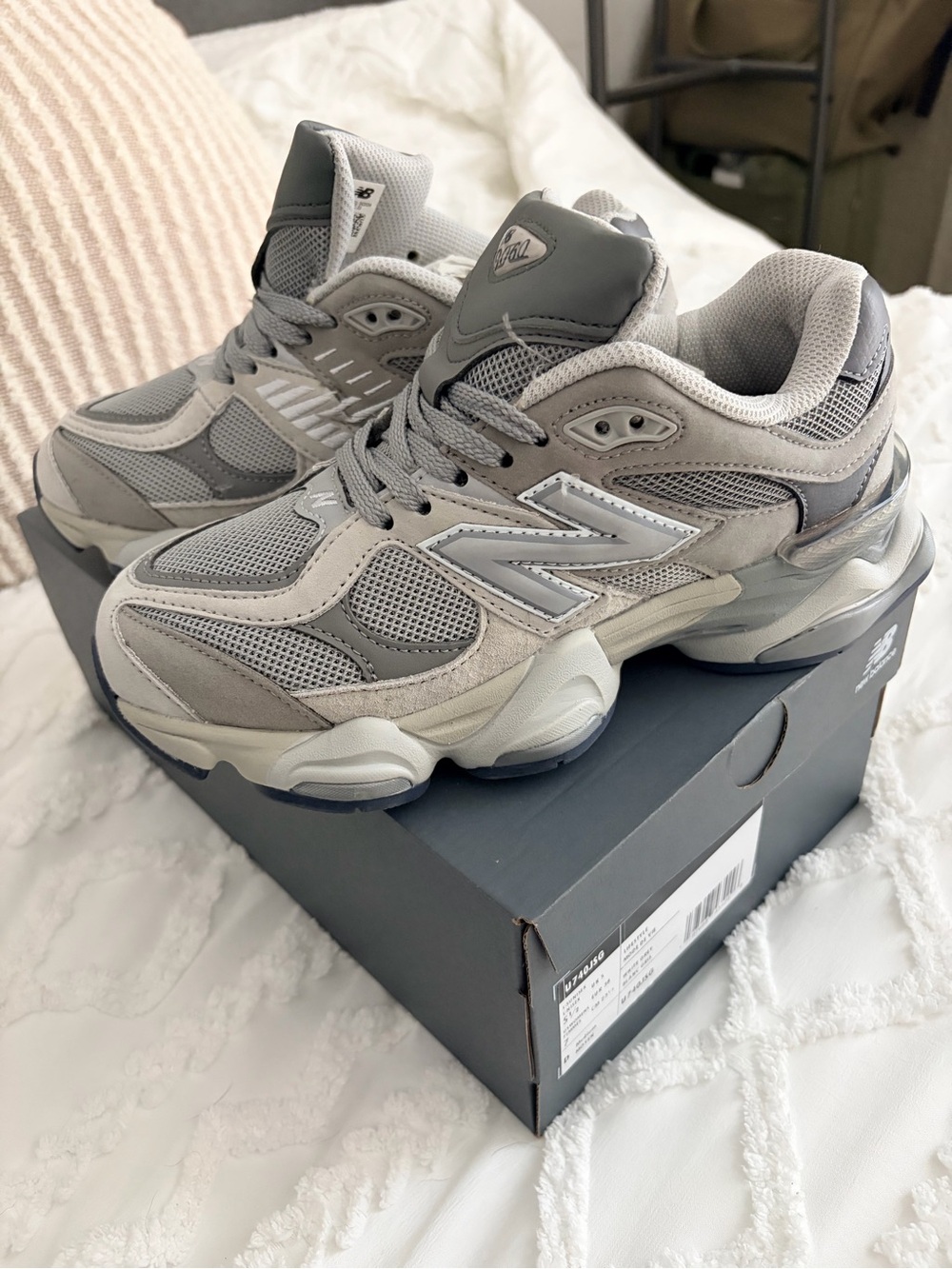 New Balance 9060 Grey Sneakers